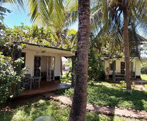 AFRICAN DREAM COTTAGES – DIANI